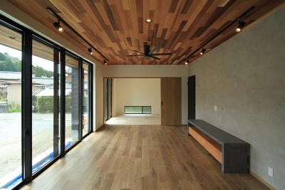 株式会社Y's home（ワイズホーム）の施工事例