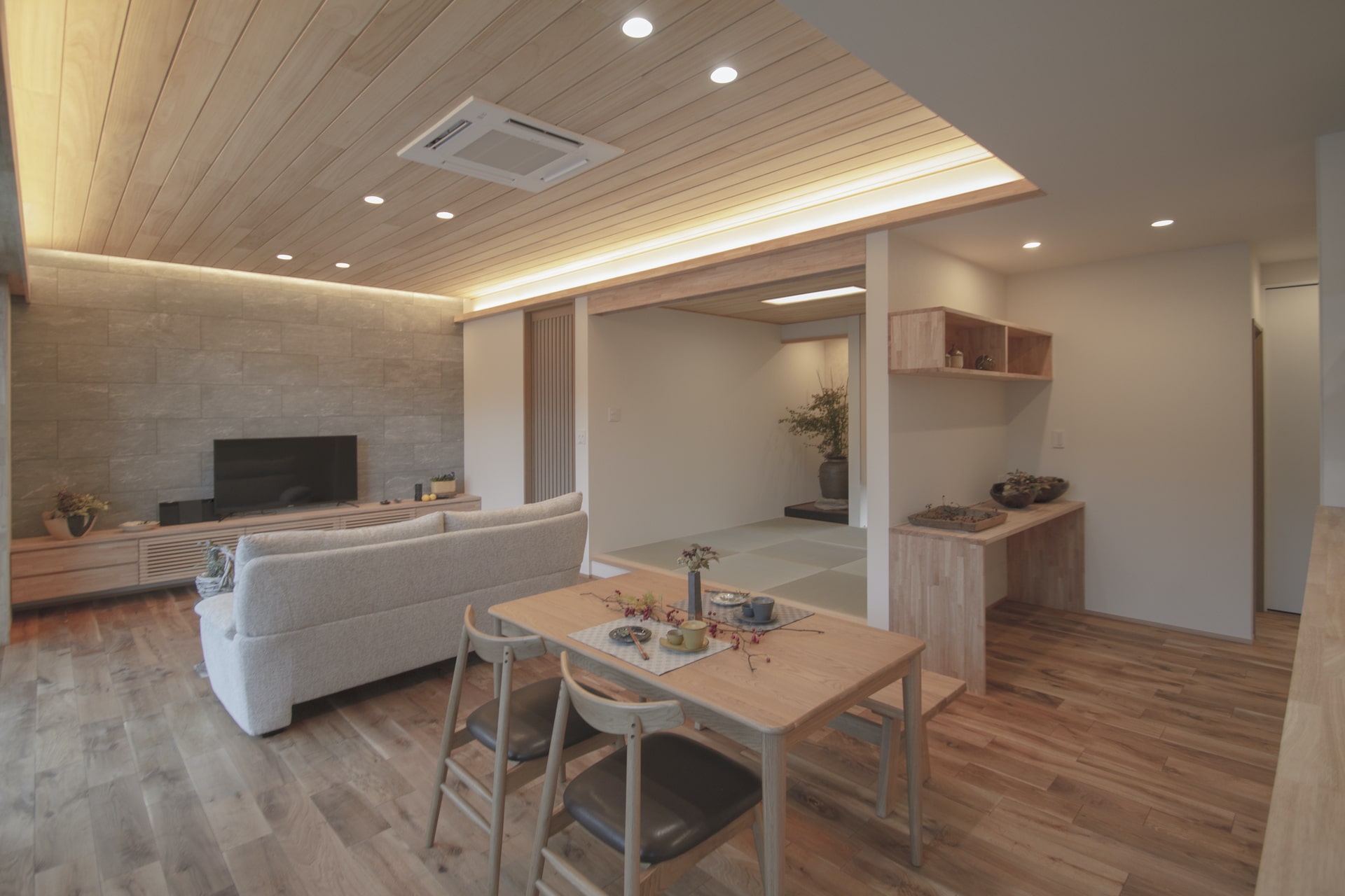 株式会社Y's home（ワイズホーム）の施工事例